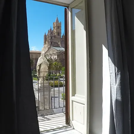 I Vicini Della Cattedrale Couette-café 3*