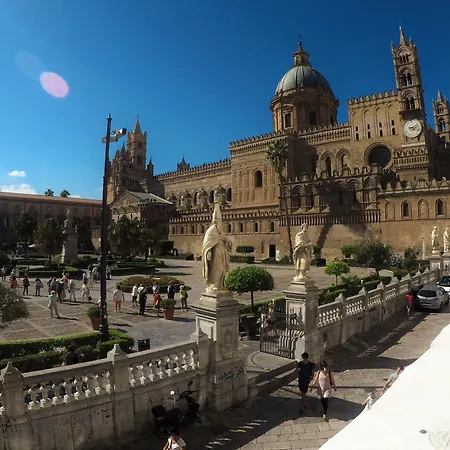 I Vicini Della Cattedrale 3*