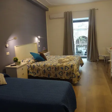 I Vicini Della Cattedrale فندق مبيت وإفطار