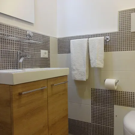 I Vicini Della Cattedrale 3* باليرمو