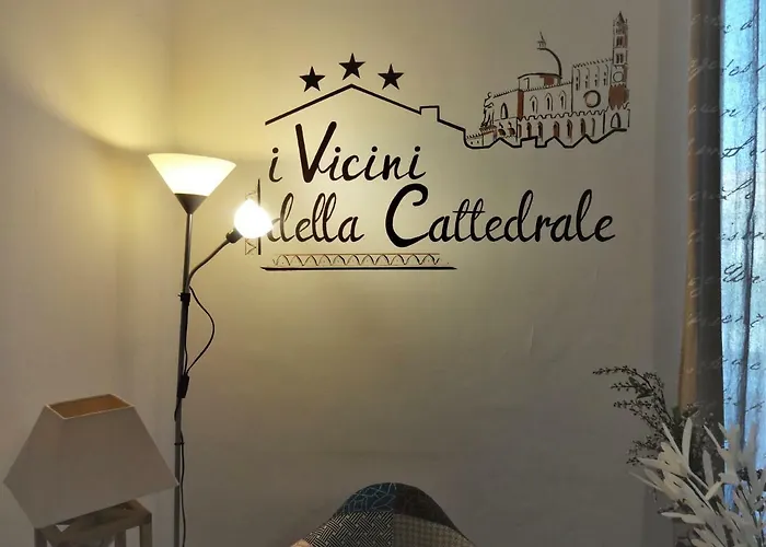 I Vicini Della Cattedrale