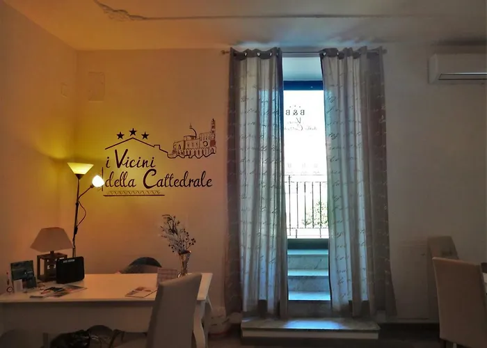I Vicini Della Cattedrale 3*
