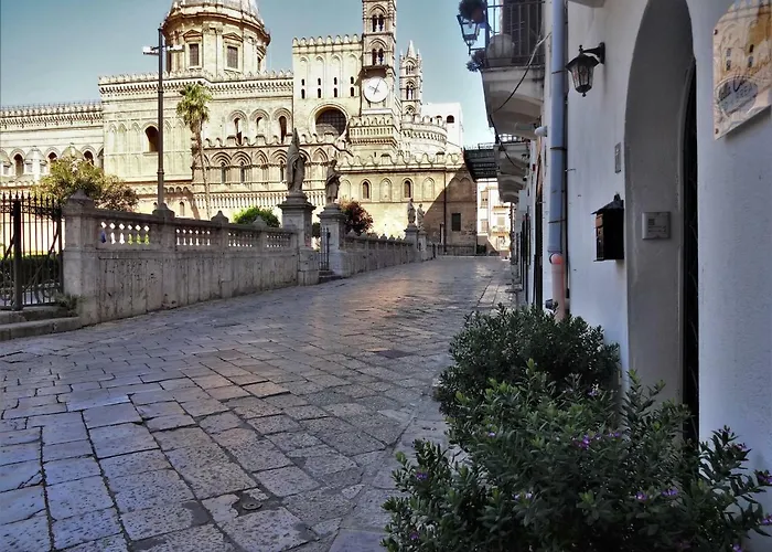 I Vicini Della Cattedrale