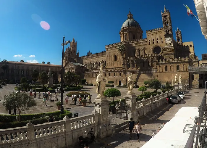 I Vicini Della Cattedrale 3*