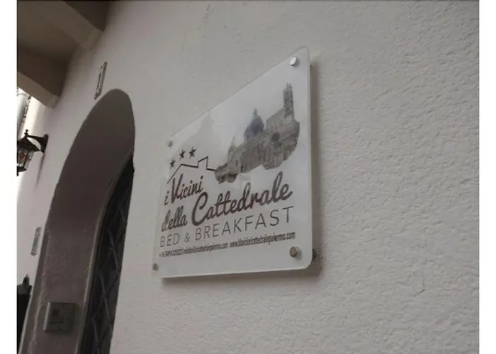 Nocleg ze śniadaniem I Vicini Della Cattedrale 3*