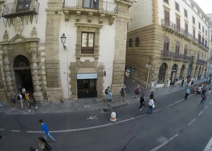 I Vicini Della Cattedrale Nocleg ze śniadaniem